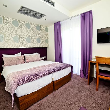 Hotel Gala Split Podstrana Dış mekan fotoğraf