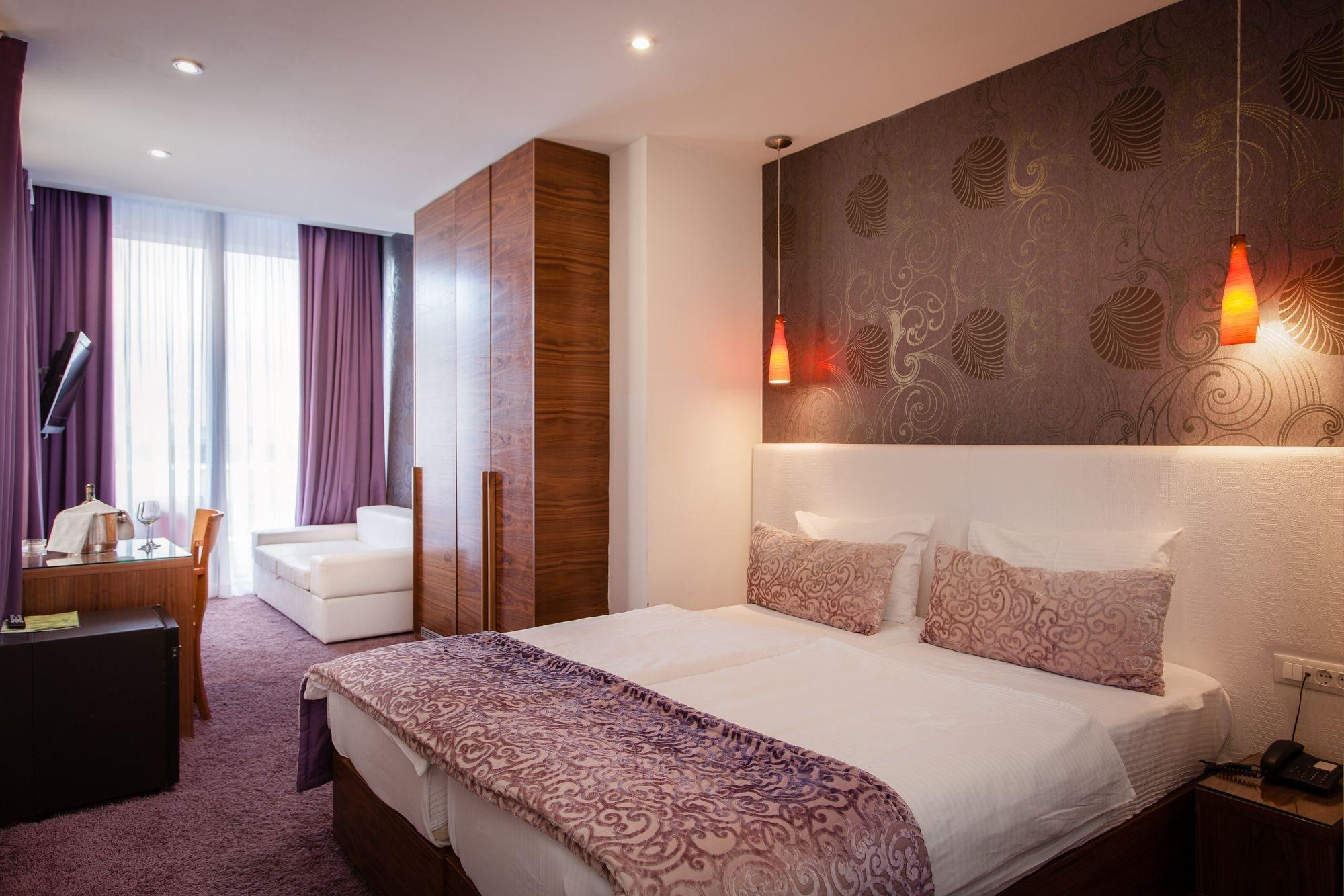 Hotel Gala Split Podstrana Dış mekan fotoğraf