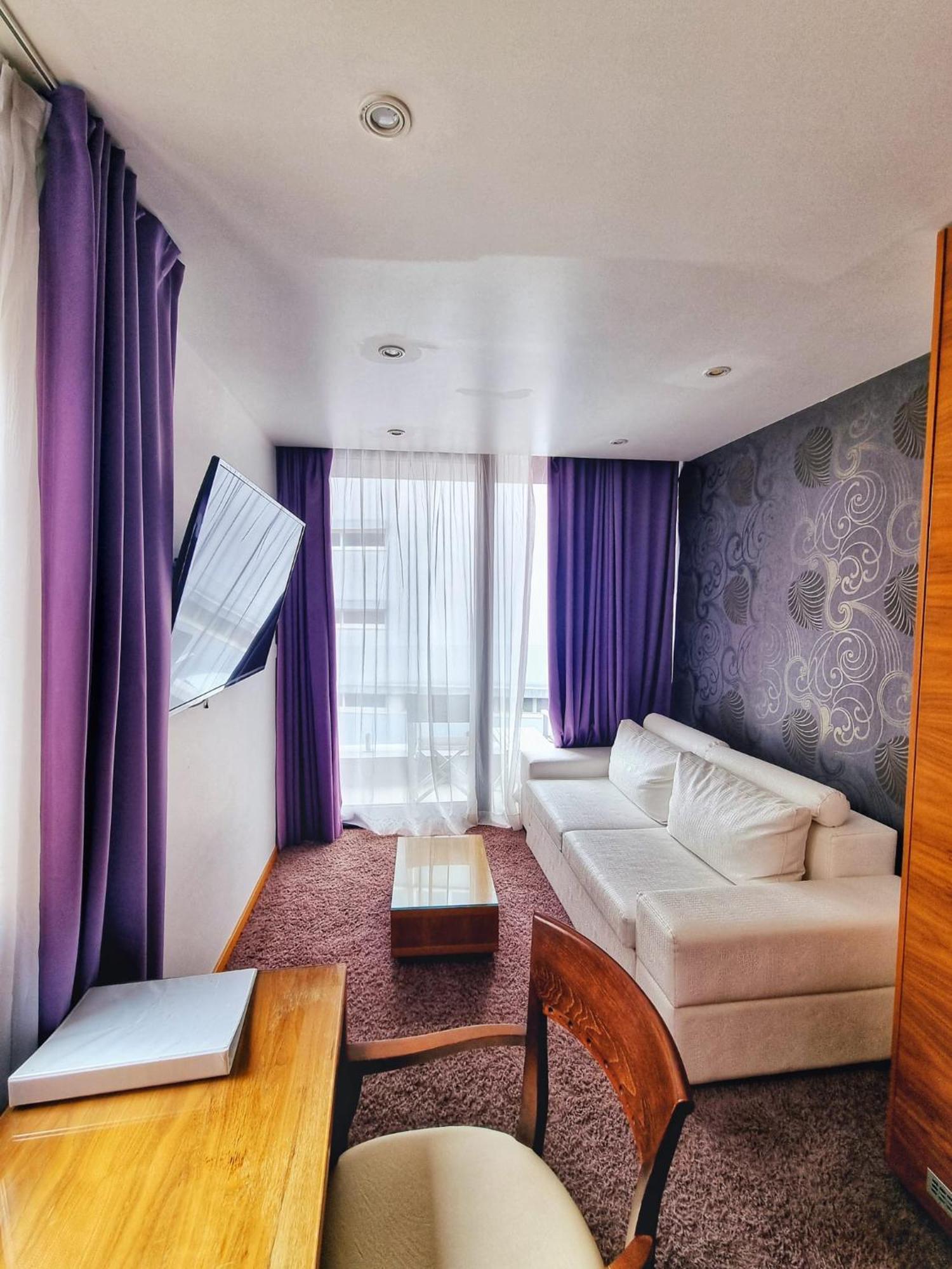Hotel Gala Split Podstrana Dış mekan fotoğraf