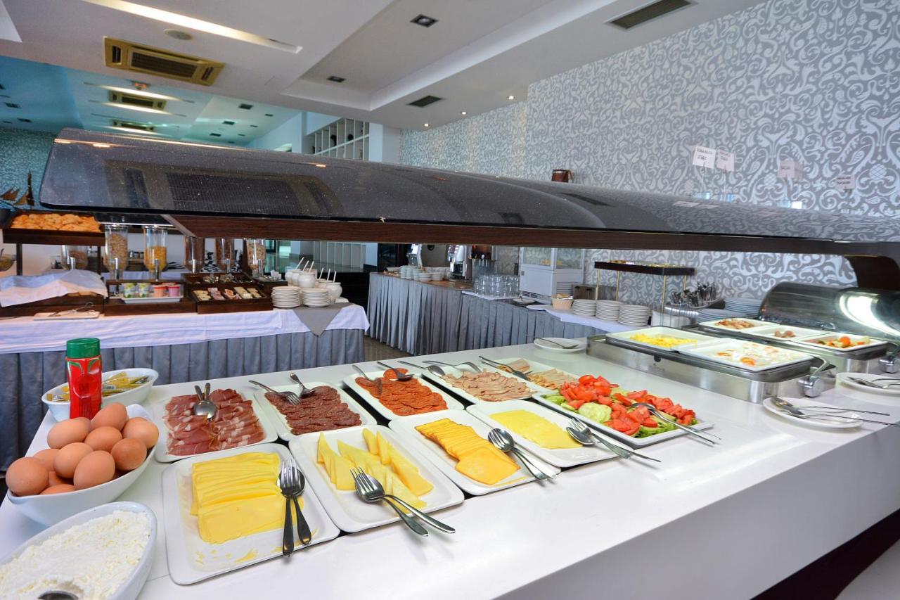 Hotel Gala Split Podstrana Dış mekan fotoğraf